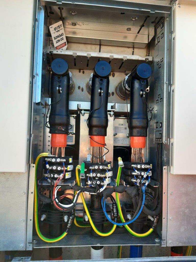 33kV Siemens cable terminations showing CT connections and earth leads